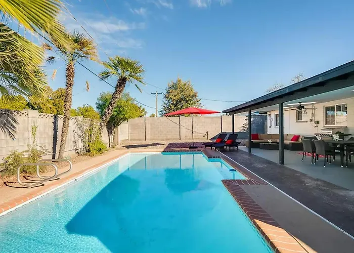 Superhost 3br Pool Escape Near Old Town & Phx Holiday home