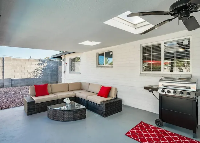 Holiday home Superhost 3br Pool Escape Near Old Town & Phx