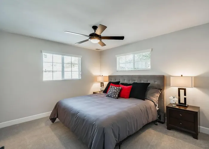 Superhost 3br Pool Escape Near Old Town & Phx Phoenix